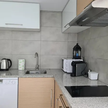 Casa Maria Da Eira بيت للعطل