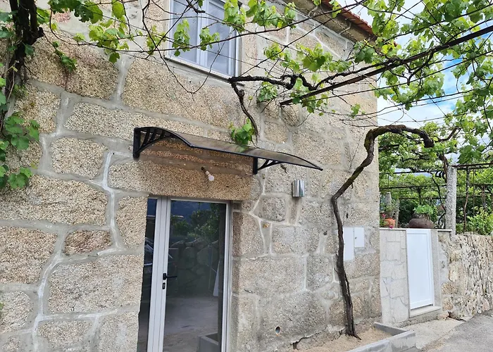 Casa Maria Da Eira Nyaraló *